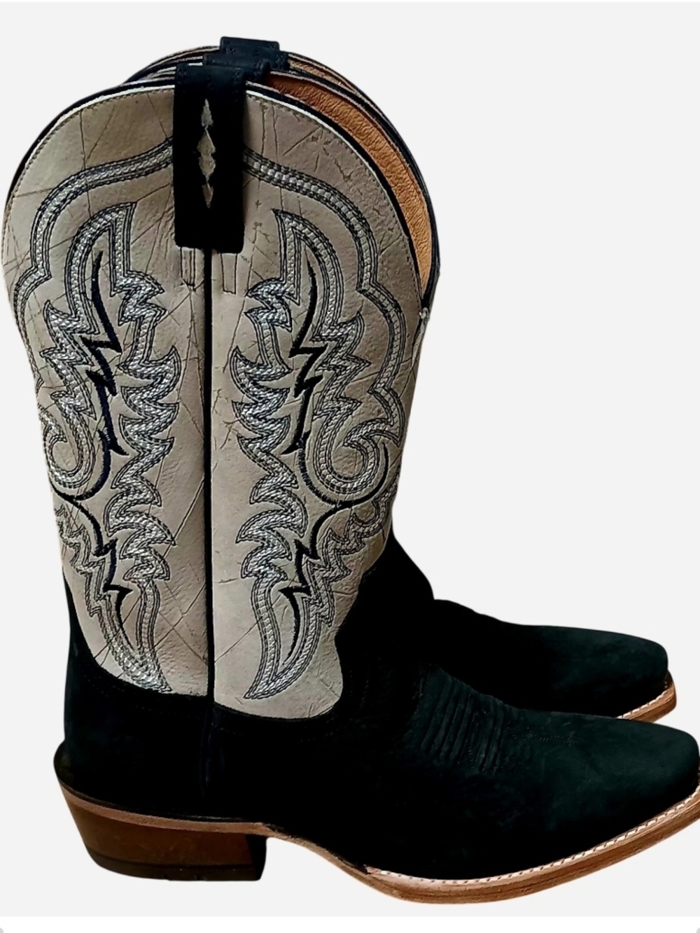 Ariat Relentless Black and Cream Leather Western Boots